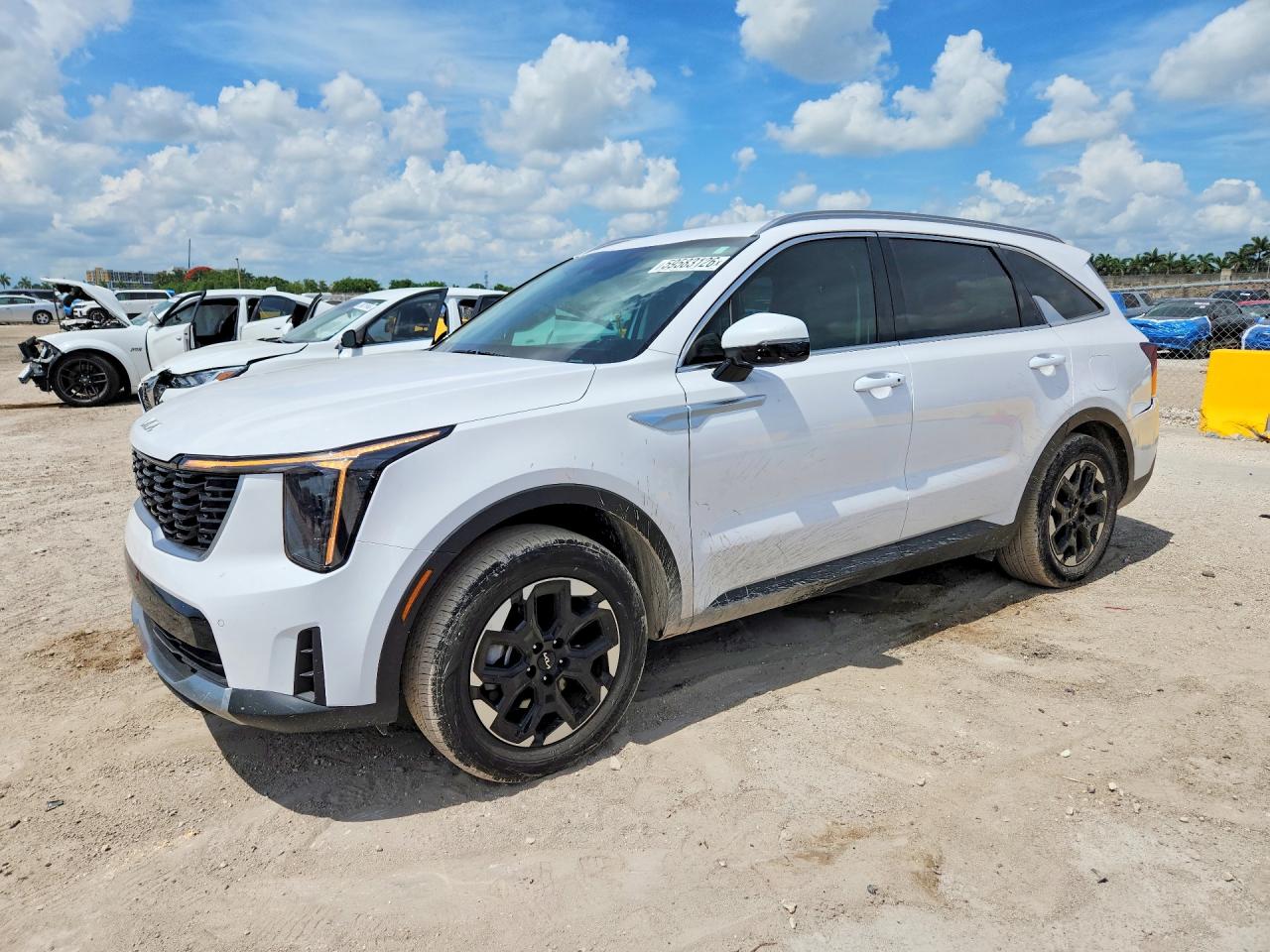 2025 KIA SORENTO