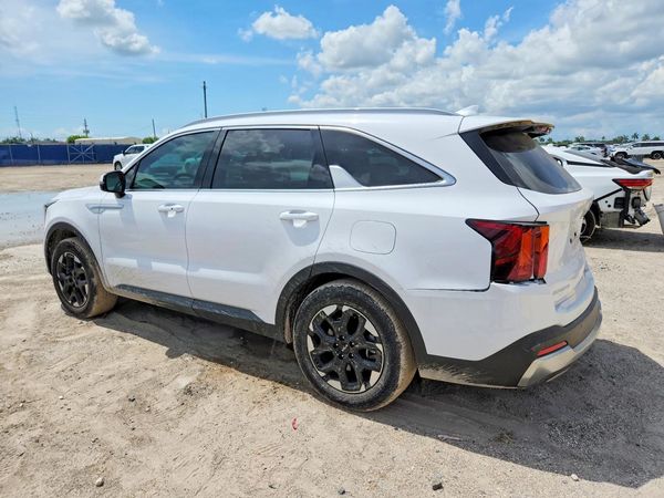 2025 KIA SORENTO