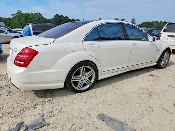 2012 MERCEDES-BENZ S S550 4-MATIC