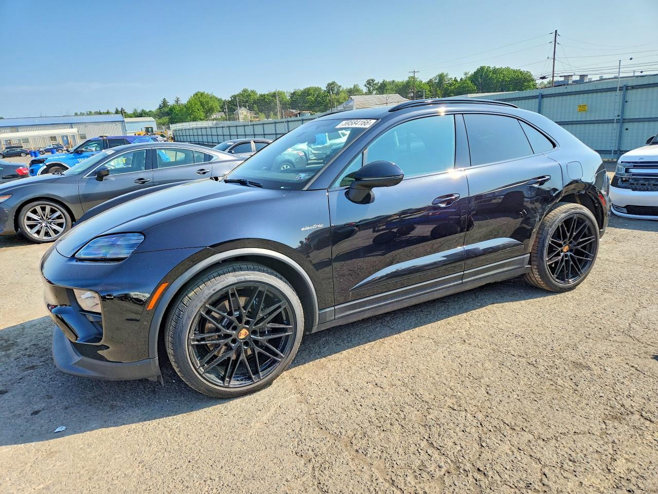 2025 PORSCHE MACAN 4S Electric