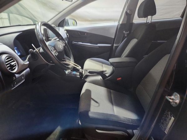 2018 HYUNDAI KONA SEL