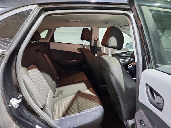 2018 HYUNDAI KONA SEL