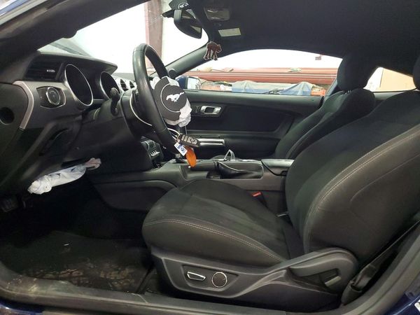 2019 FORD MUSTANG I4 Coupe