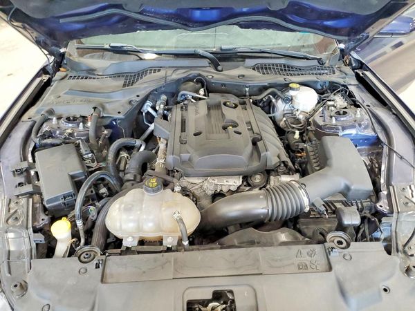 2019 FORD MUSTANG I4 Coupe