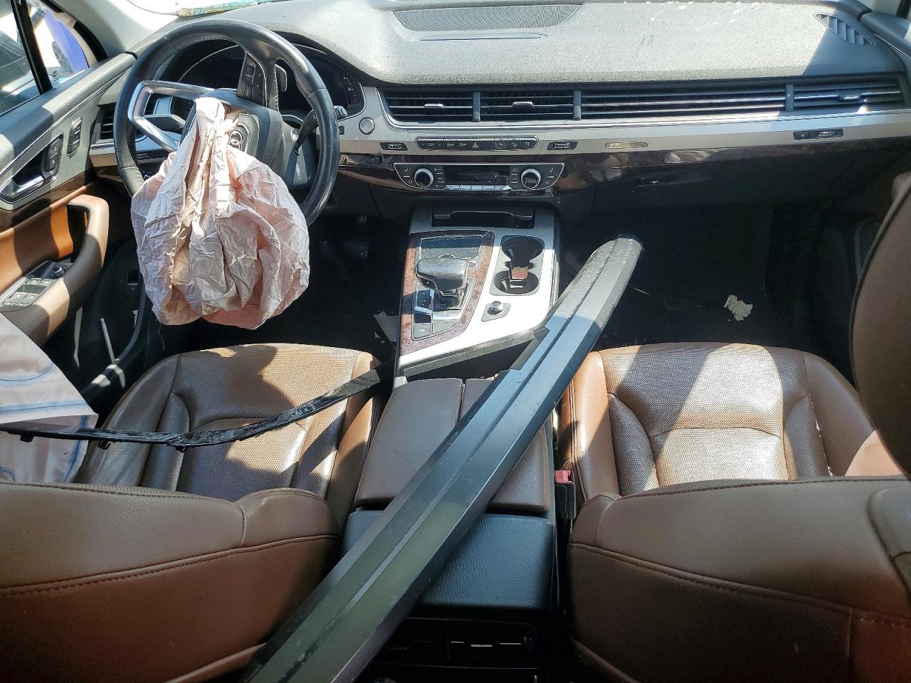 2017 AUDI Q7 quattro Premium Plus