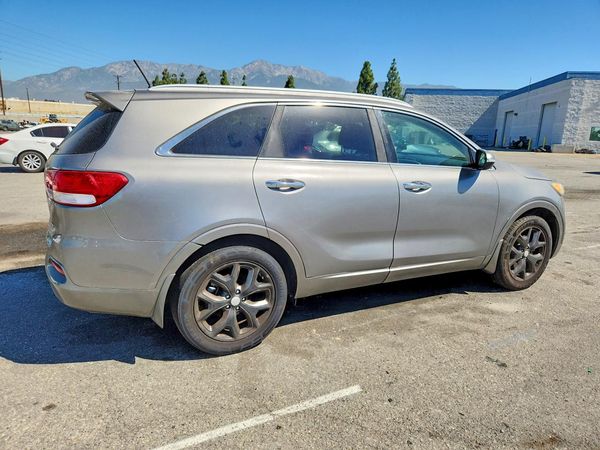 2017 KIA SORENTO L, LX