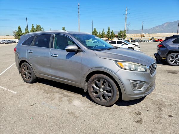 2017 KIA SORENTO L, LX
