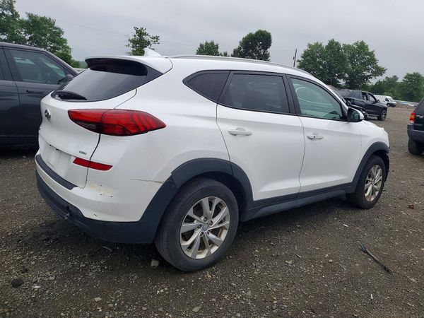 2021 HYUNDAI TUCSON