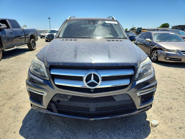 2015 MERCEDES-BENZ GL GL550 4MATIC