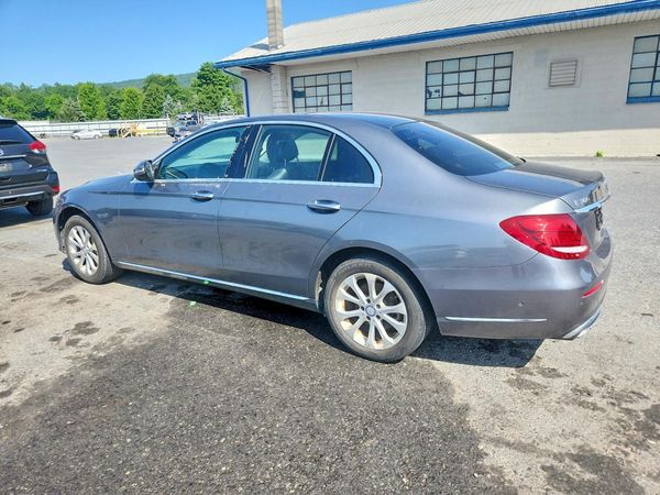 2017 MERCEDES-BENZ E E300-4M
