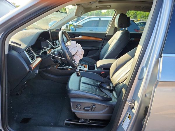 2022 AUDI Q5