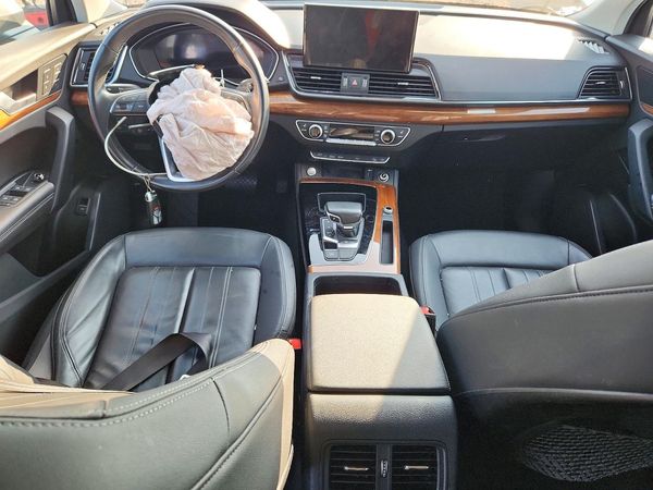 2022 AUDI Q5