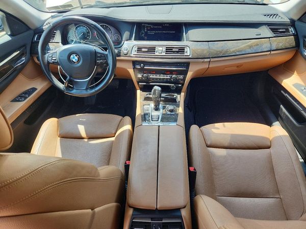 2013 BMW 740