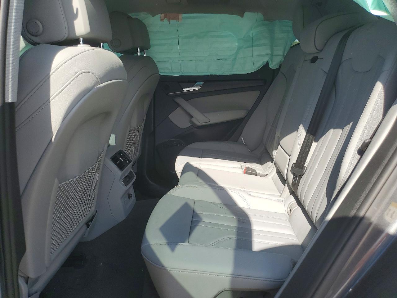 2024 AUDI Q5 S Line quattro Premium