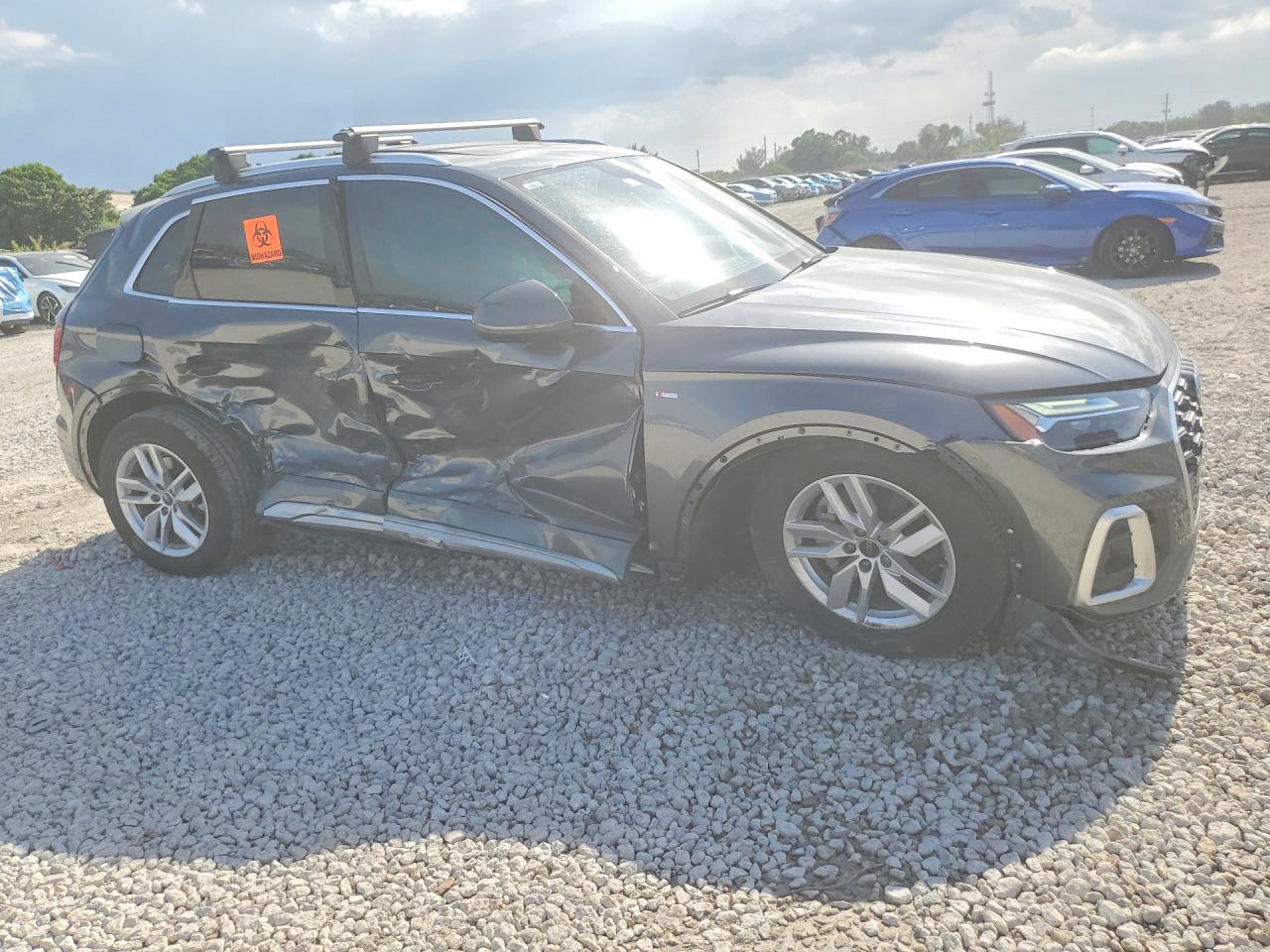 2024 AUDI Q5 S Line quattro Premium