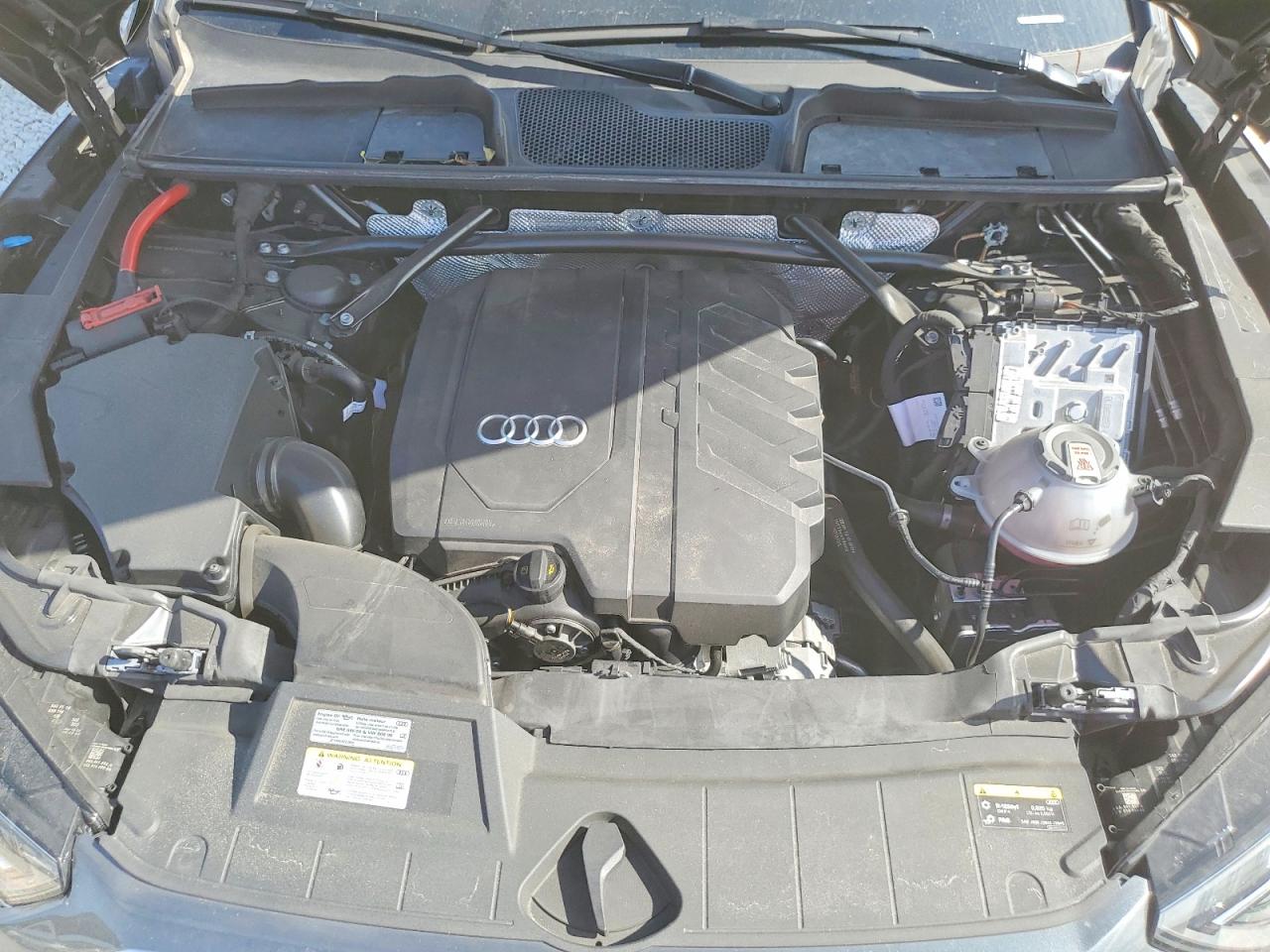 2024 AUDI Q5 S Line quattro Premium
