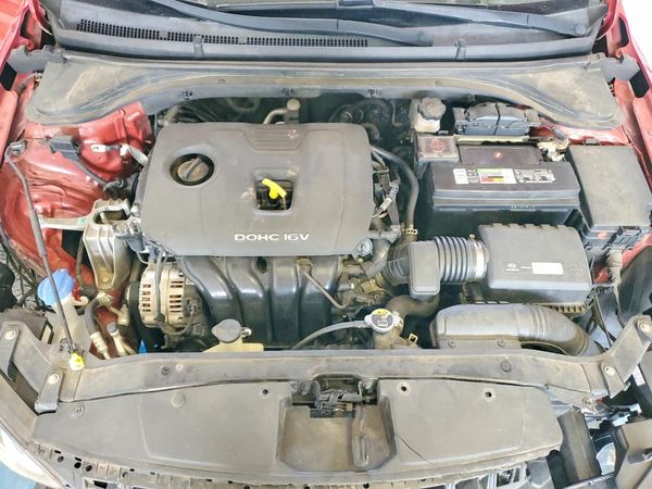 2017 HYUNDAI ELANTRA
