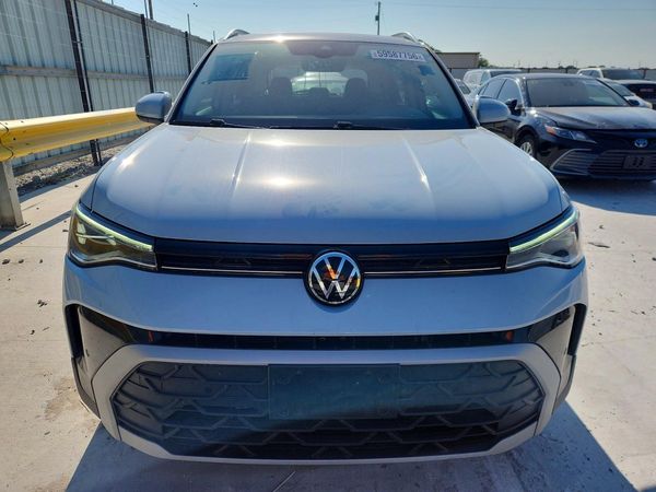 2025 VOLKSWAGEN TAOS