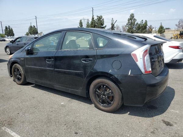 2013 TOYOTA PRIUS