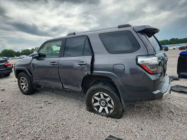 2018 TOYOTA 4RUNNER