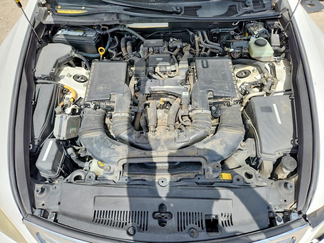 2012 LEXUS LS 460