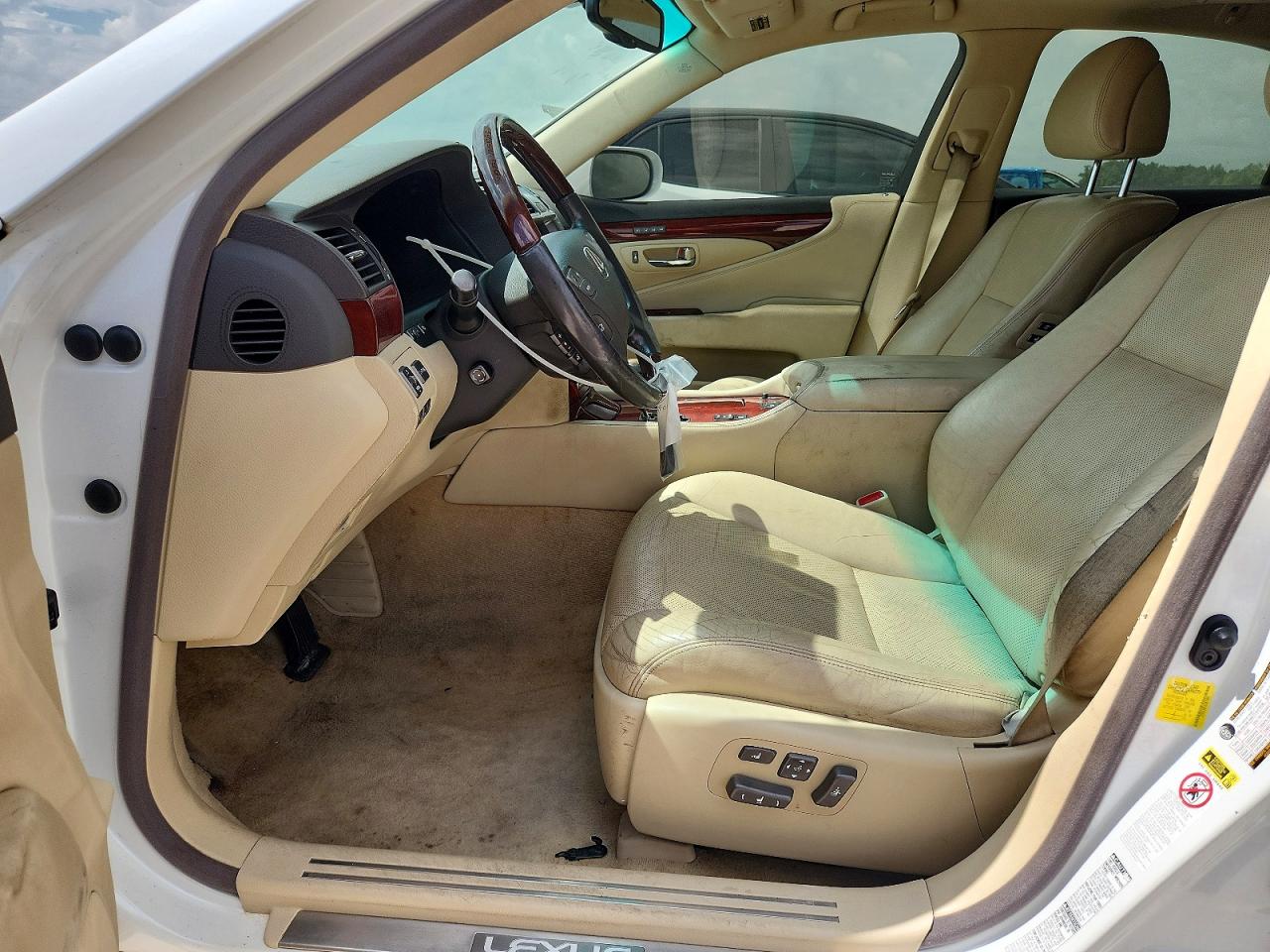 2012 LEXUS LS 460