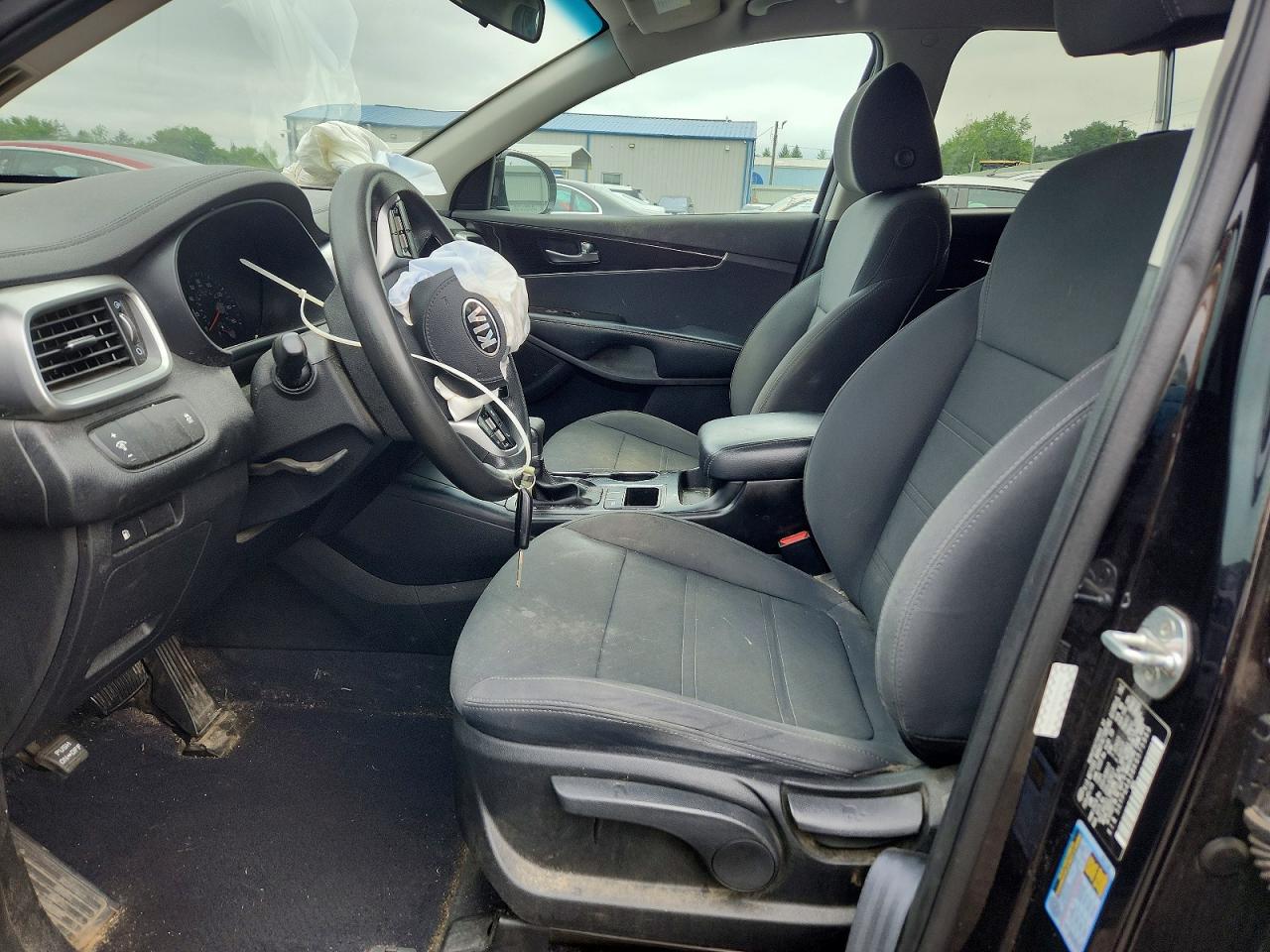 2019 KIA SORENTO L, LX, S