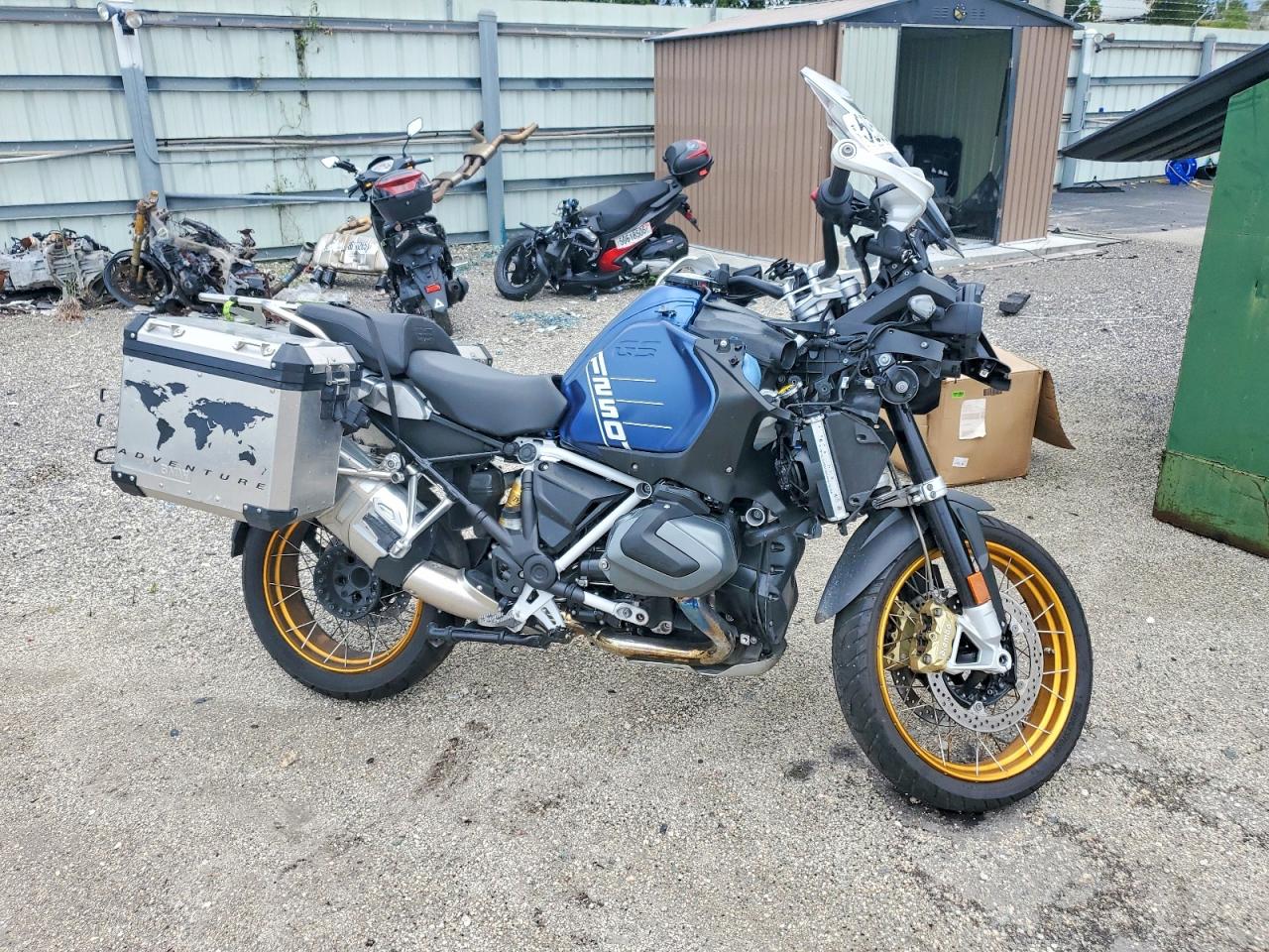 2023 BMW R 1250 Adventure