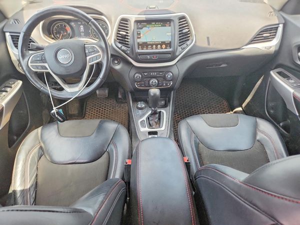 2017 JEEP CHEROKEE TRAILHAWK 4X4