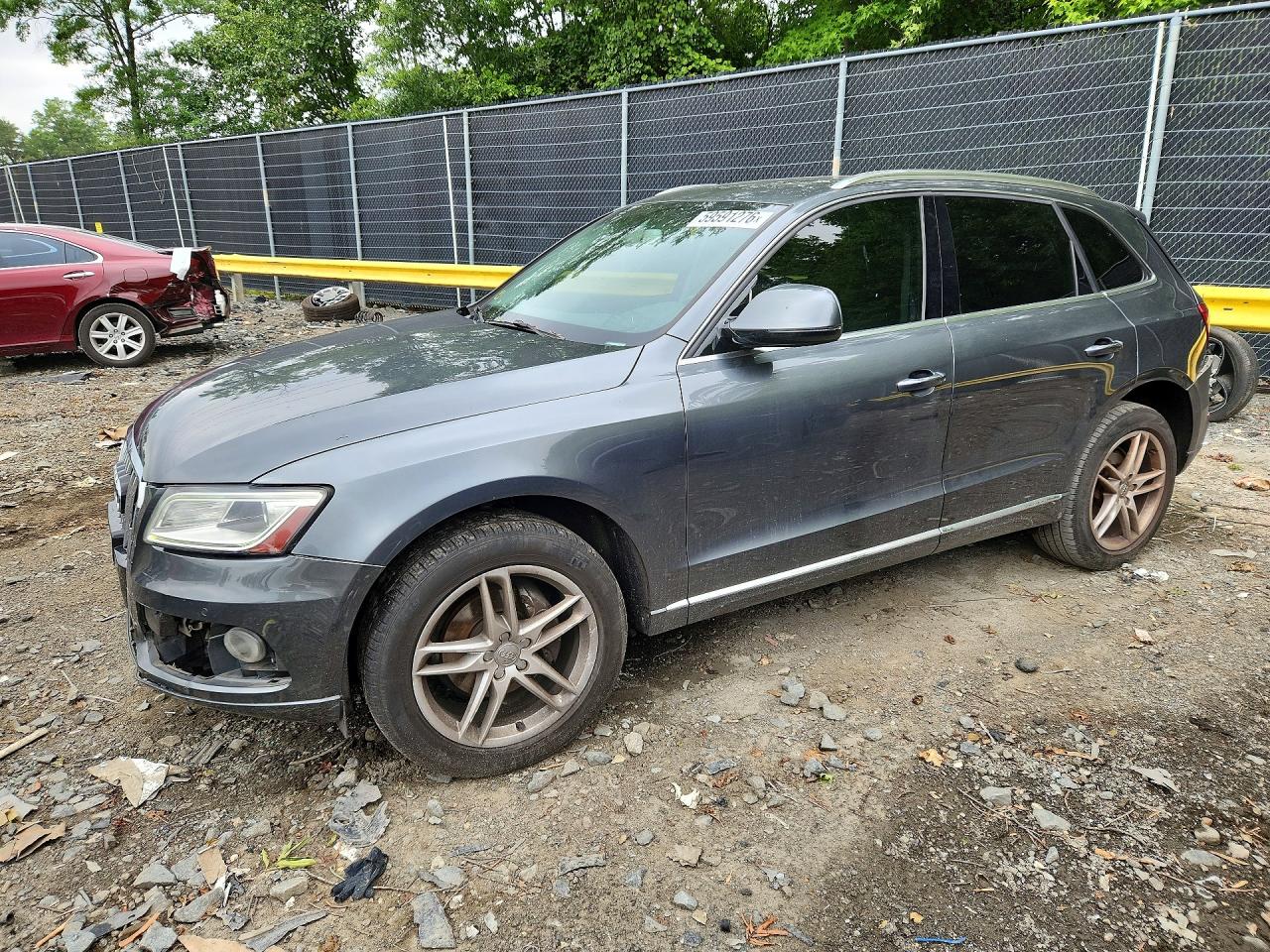 2015 AUDI Q5 Premium Plus — Front 3/4
