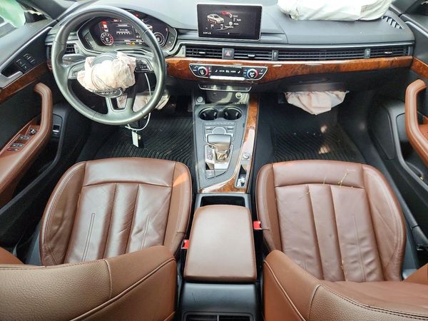 2019 AUDI A4