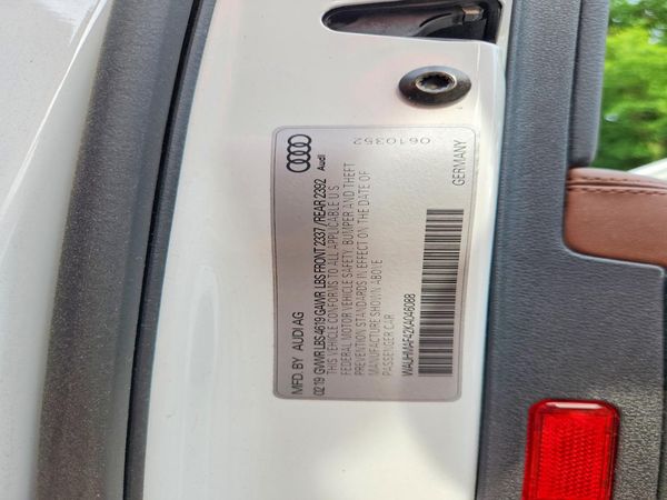 2019 AUDI A4