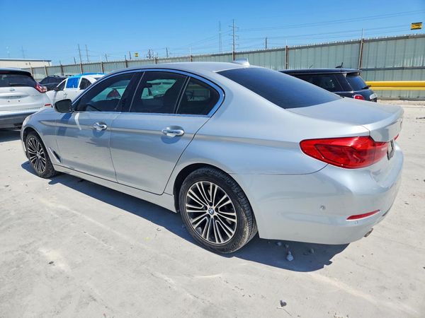 2018 BMW 530