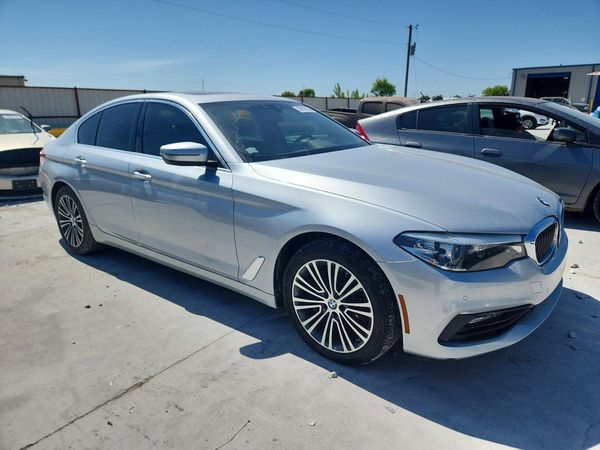 2018 BMW 530
