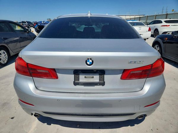 2018 BMW 530
