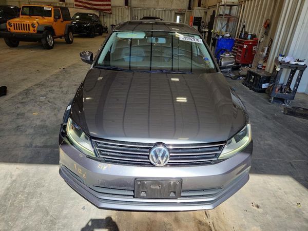 2017 VOLKSWAGEN JETTA