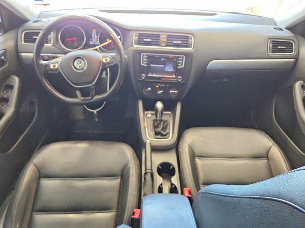 2017 VOLKSWAGEN JETTA