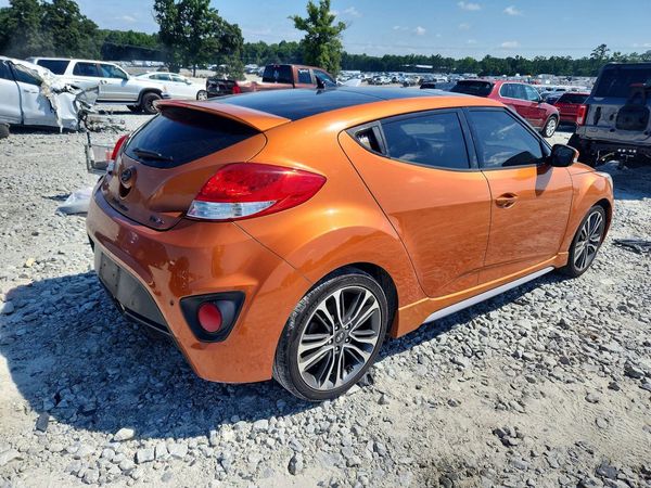 2016 HYUNDAI VELOSTER