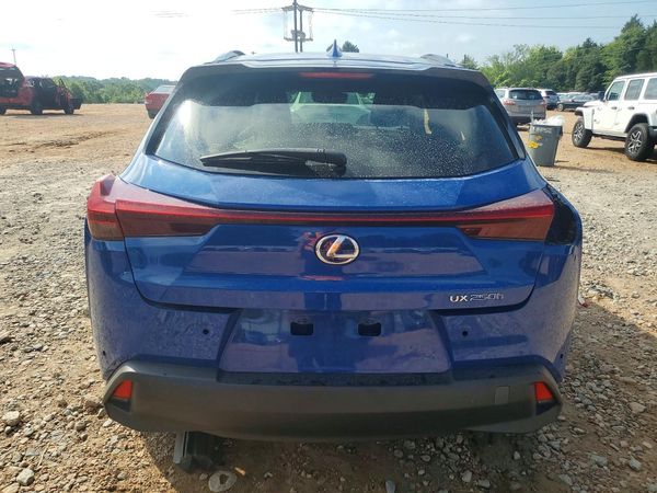 2021 LEXUS UX 250h Premium