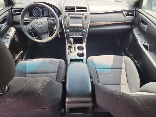 2016 TOYOTA CAMRY