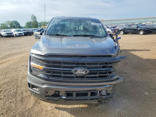 2025 FORD F150 XLT