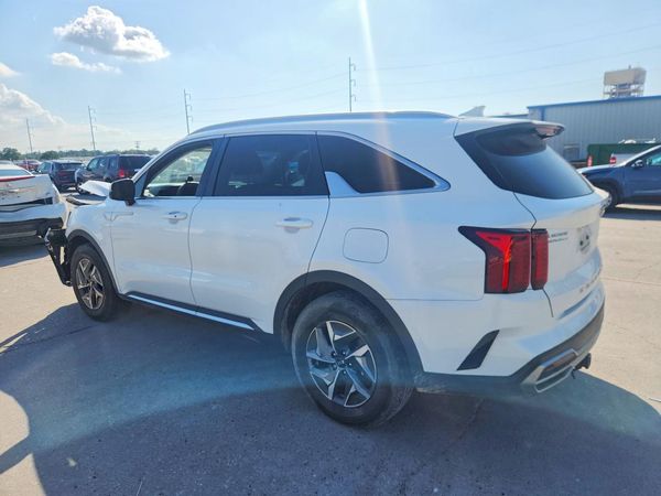 2021 KIA SORENTO