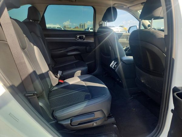 2021 KIA SORENTO