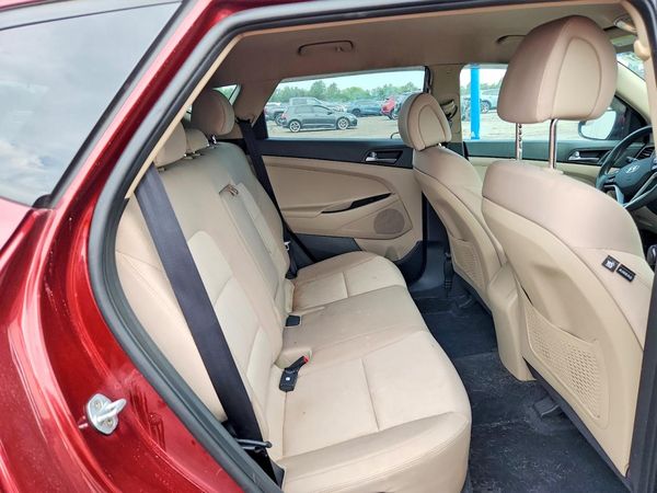 2017 HYUNDAI TUCSON