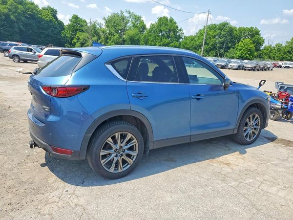2021 MAZDA CX-5 Signature
