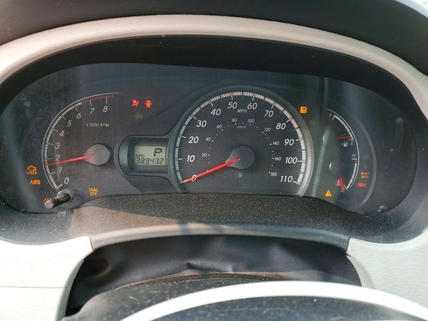 2012 TOYOTA SIENNA