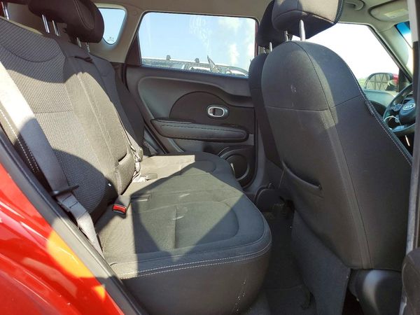 2018 KIA SOUL