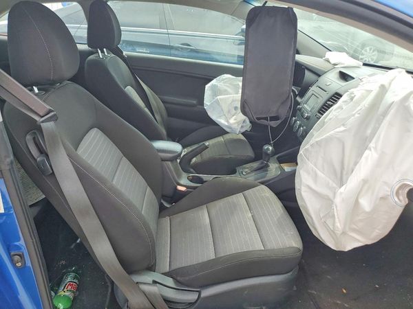 2014 KIA FORTE LX, EX