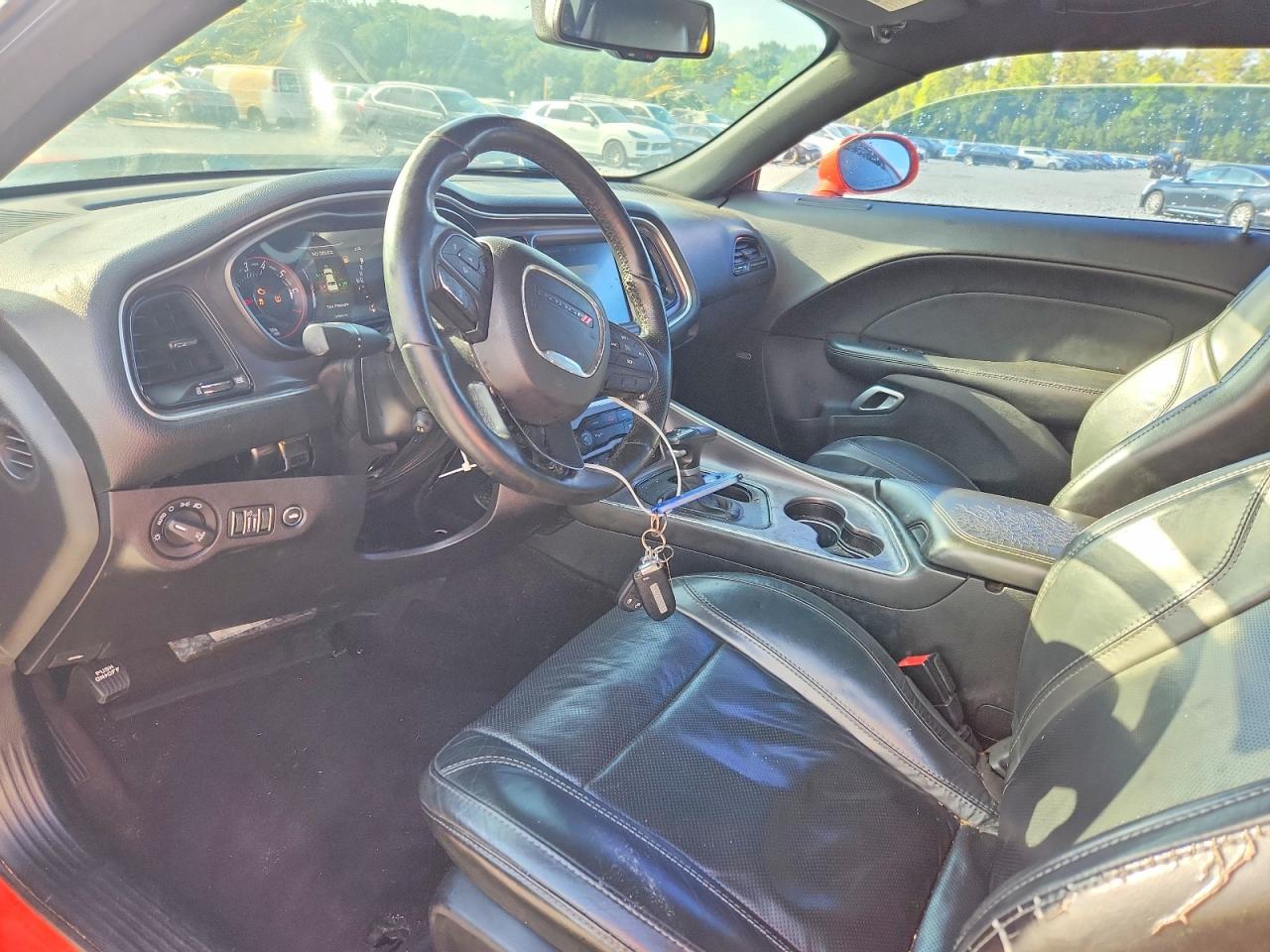 2016 DODGE CHALLENGER SXT