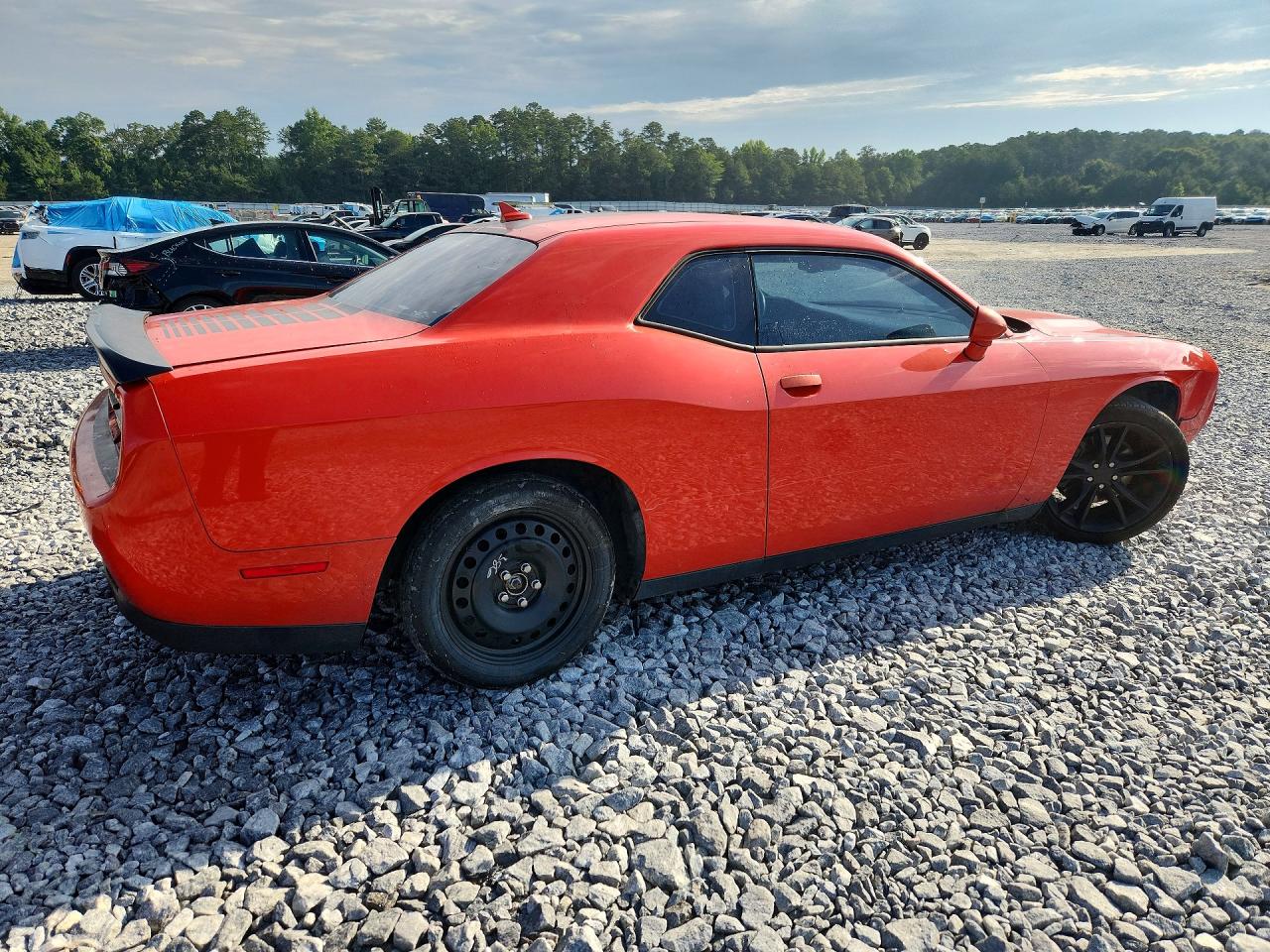 2016 DODGE CHALLENGER SXT